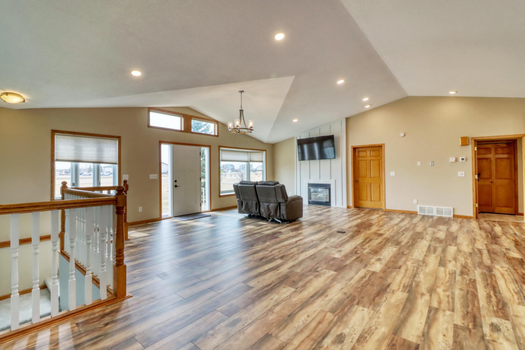 655 Christensen Court Mapleton, ND 58059 - Photo 10 of 91