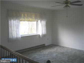 709 Canal Road Womelsdorf, PA 19567 - Photo 4 of 12 Gallery Image 4