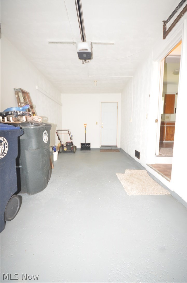 686 Brittain Road Akron, OH 44305 - Photo 30 of 31 Gallery Image 30