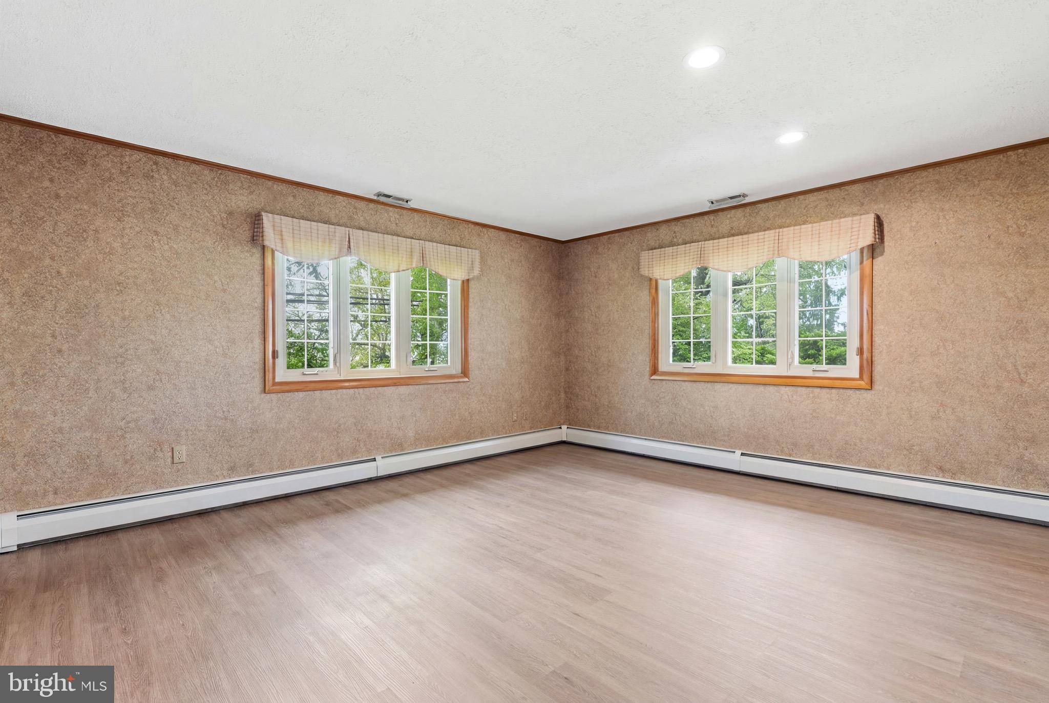 707 Forrest Avenue Rydal, PA 19046 - Photo 7 of 54 Gallery Image 7
