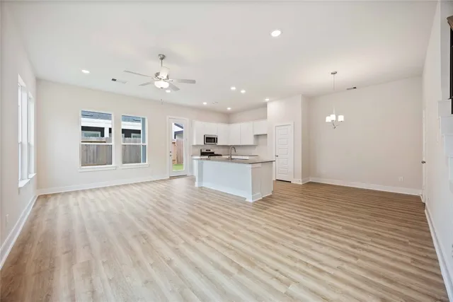 $349,838 | 3014 La Rambla Drive, Houston, TX 77047