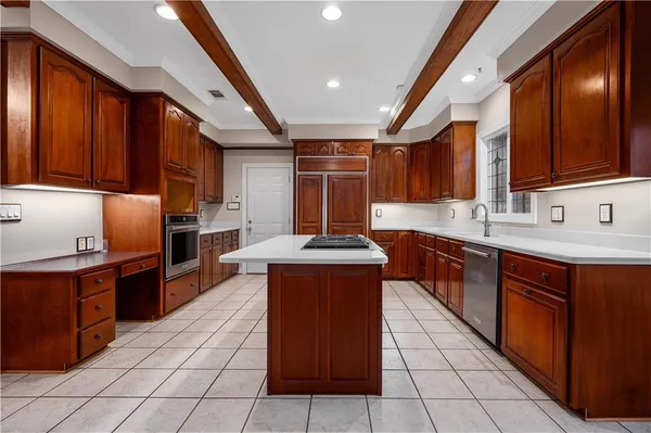 $550,000 | 6412 Tennyson Oaks Lane, Alexandria, LA 71301