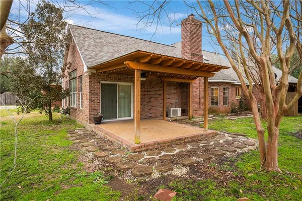 $550,000 | 6412 Tennyson Oaks Lane, Alexandria, LA 71301