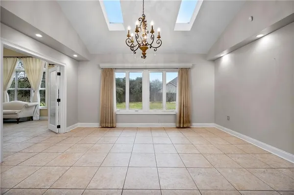 $550,000 | 6412 Tennyson Oaks Lane, Alexandria, LA 71301