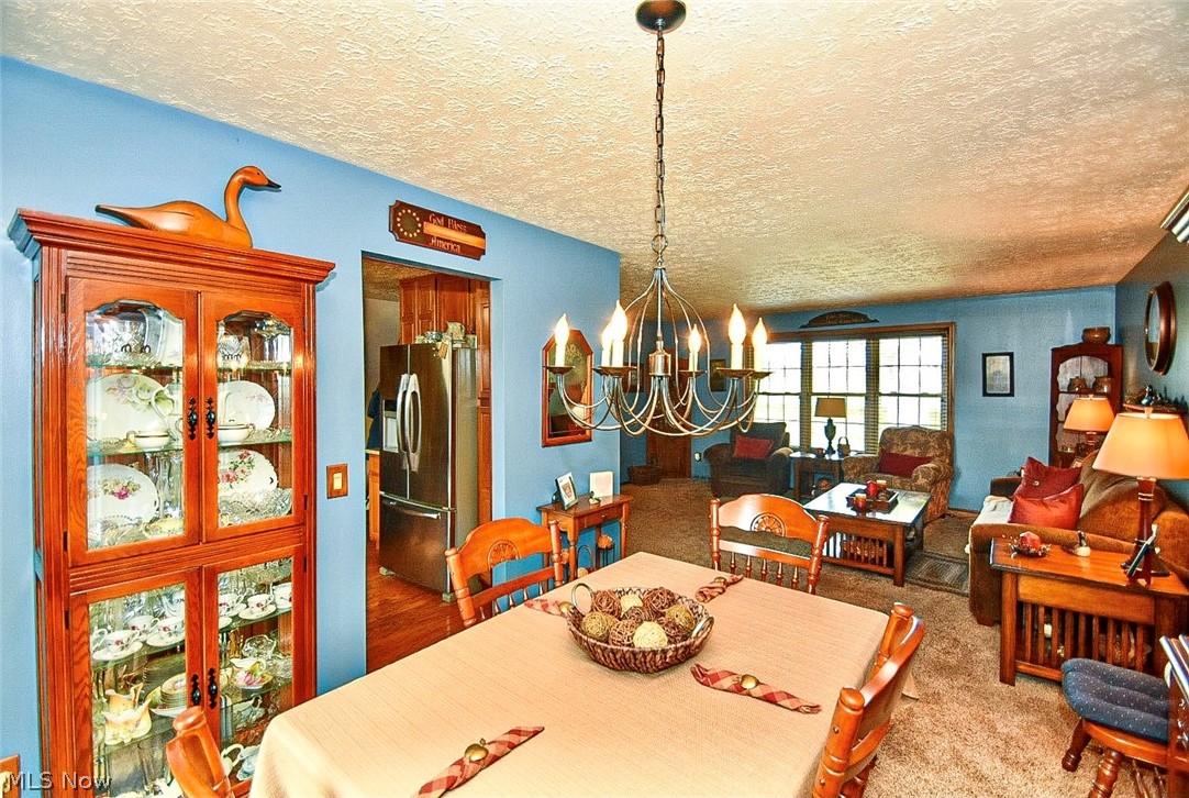680 Pontius Road Mogadore, OH 44260 - Photo 7 of 35 680 Pontius St NW, Mogadore, OH 44260 - Dining Room