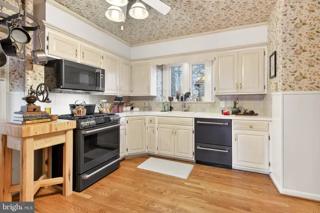 $650,000 | 1720 Lititz Pike, Lancaster, PA 17601