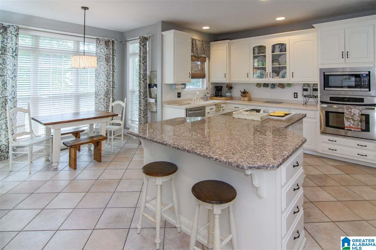 1750 Sandy Ridge Way Birmingham, AL 35244 - Photo 7 of 39
