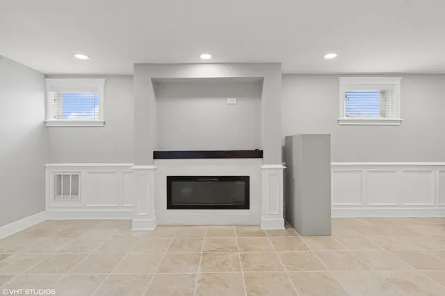 $619,000 | 932 60th Place, Downers Grove, IL 60516