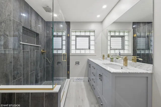 $619,000 | 932 60th Place, Downers Grove, IL 60516