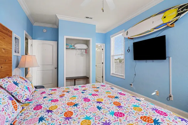 $899,900 | 225 B Dogwood Drive North, Murrells Inlet, SC 29576