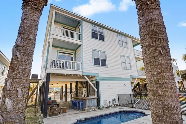 $899,900 | 225 B Dogwood Drive North, Murrells Inlet, SC 29576