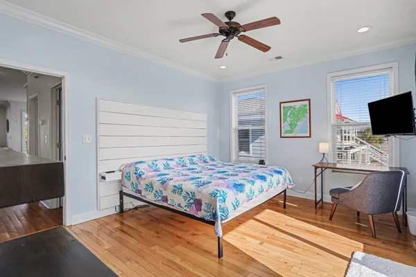 $899,900 | 225 B Dogwood Drive North, Murrells Inlet, SC 29576