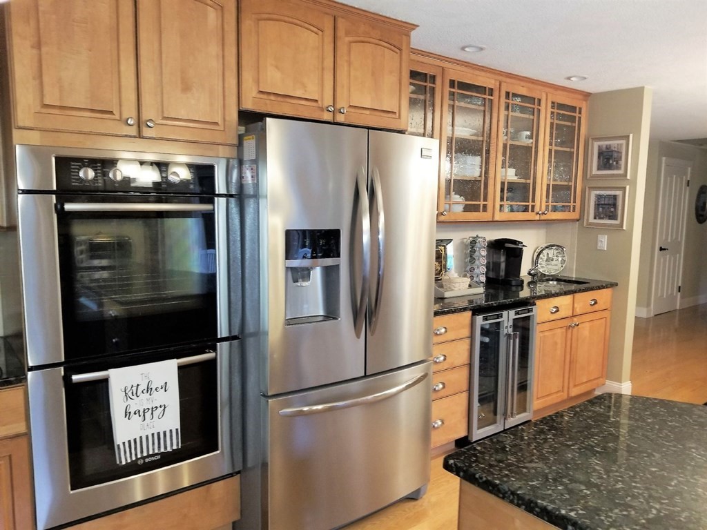 100 Cross Road Holyoke, MA 01040 - Photo 9 of 28