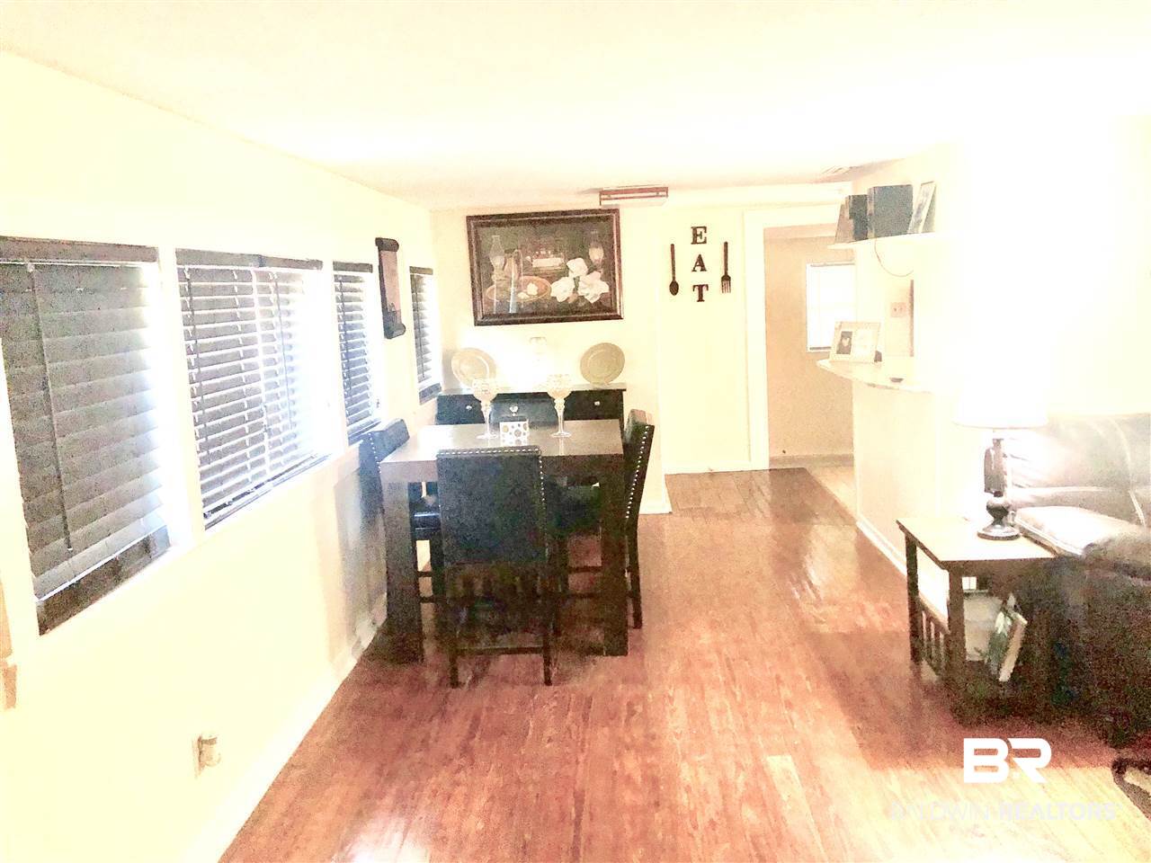 2861 Cottage Hill Road Mobile, AL 36606 - Photo 3 of 12