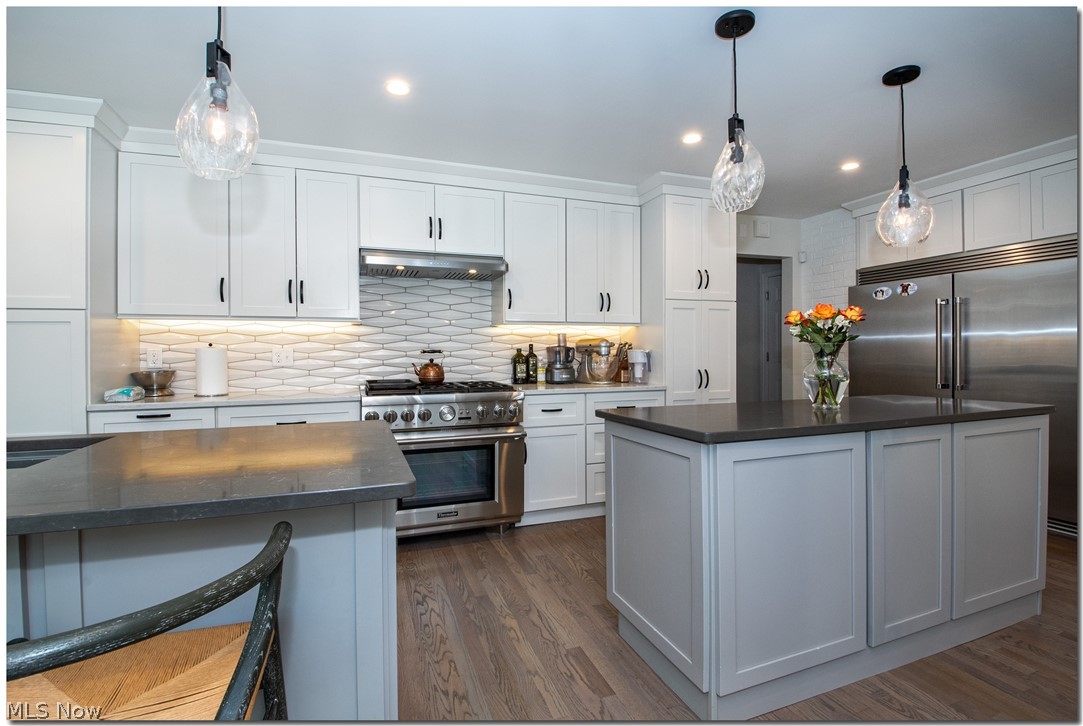 31011 Edgewood Road Cleveland, OH 44124 - Photo 13 of 18 Gallery Image 13