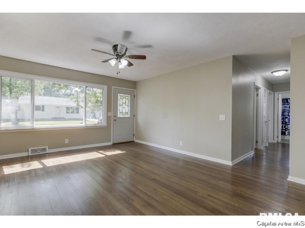 3506 Lancaster Road Springfield, IL 62703 - Photo 6 of 27