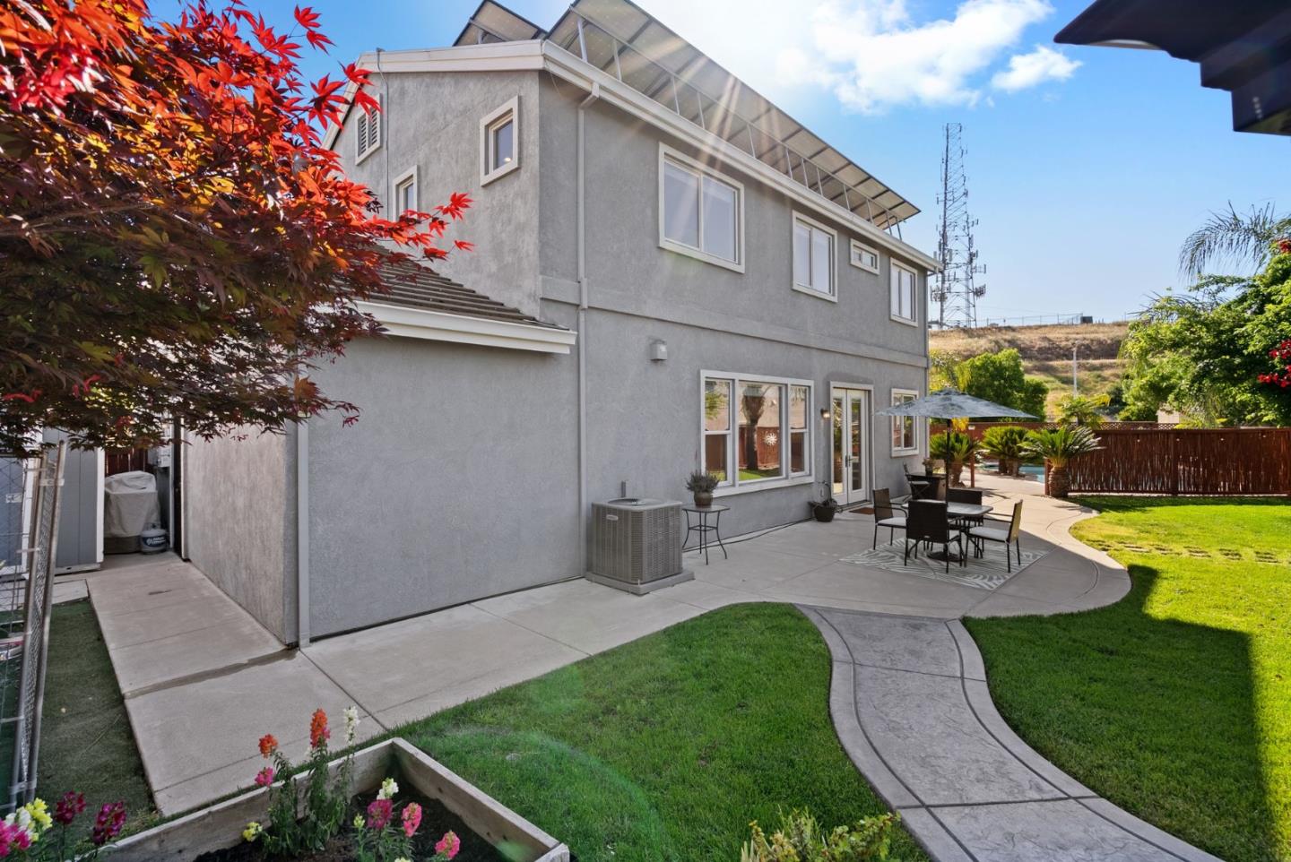 4863 Greencastle Way Antioch, CA 94531 - Photo 40 of 52 a view of a patio with table and chairs and potted plants