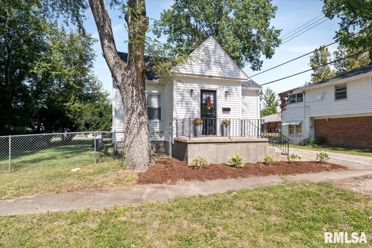 109 West Kimble Street Springfield, IL 62703 - Photo 3 of 40