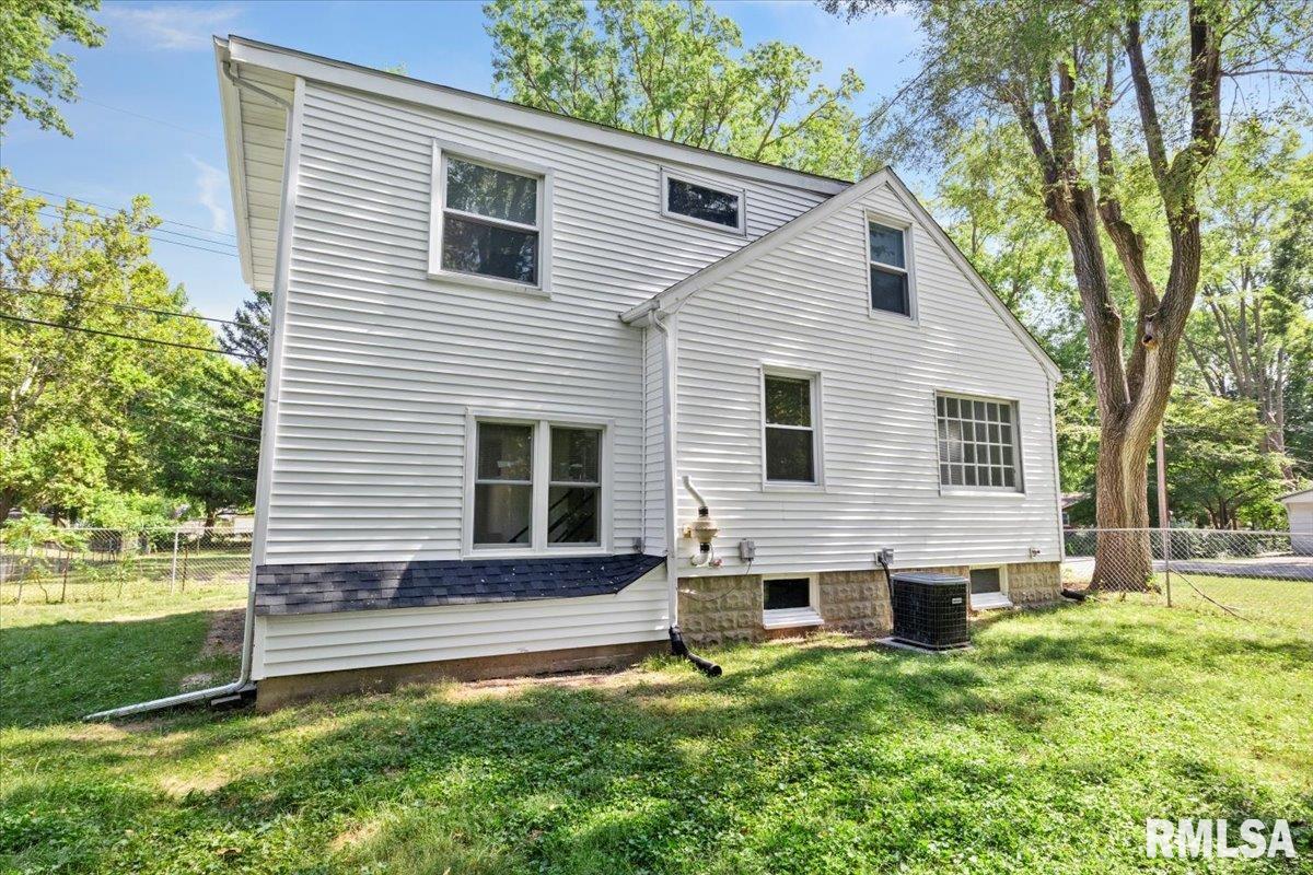 109 West Kimble Street Springfield, IL 62703 - Photo 33 of 40