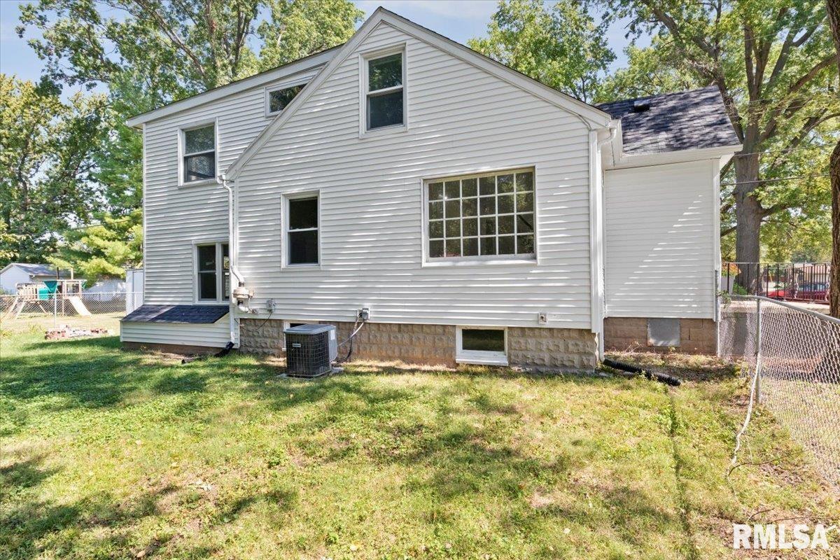 109 West Kimble Street Springfield, IL 62703 - Photo 34 of 40
