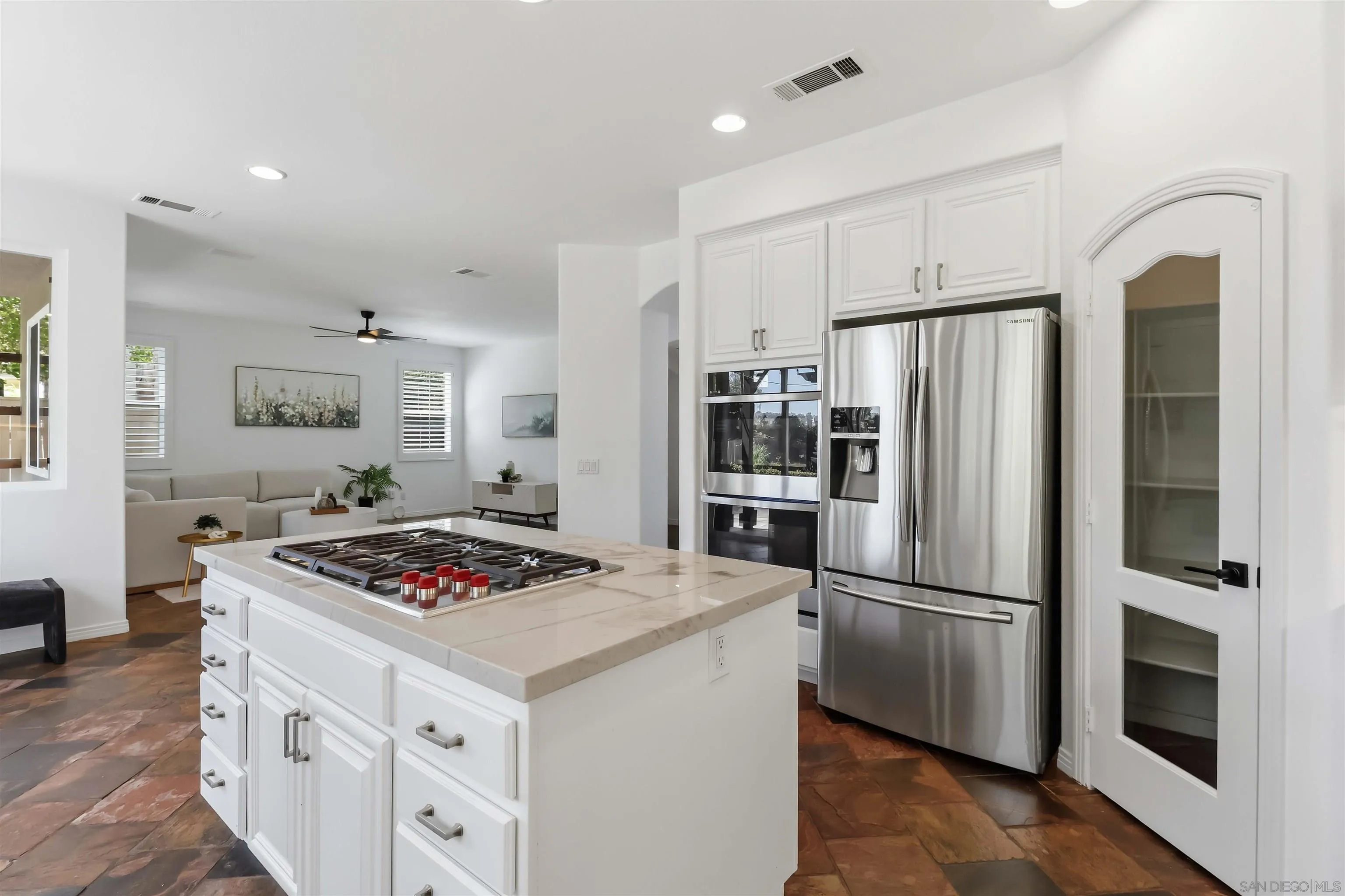 3255 Rancho Companero Carlsbad, CA 92009 - Photo 15 of 45