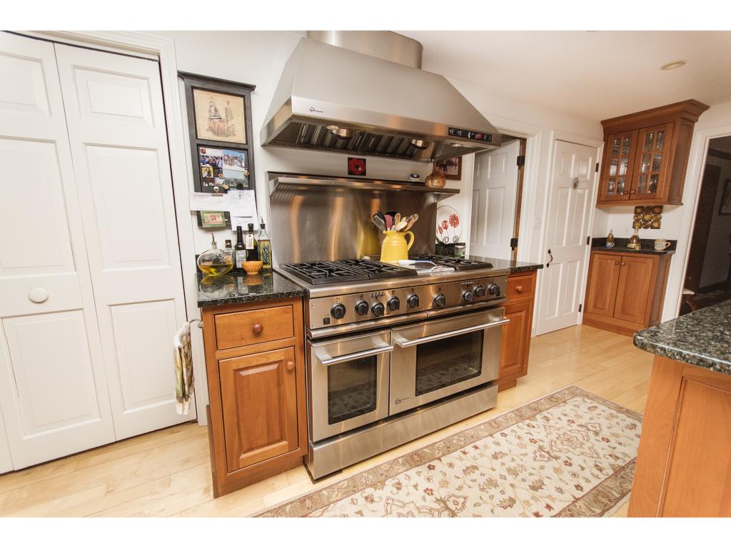 266 Sandown Road Chester, NH 03036 - Photo 6 of 29