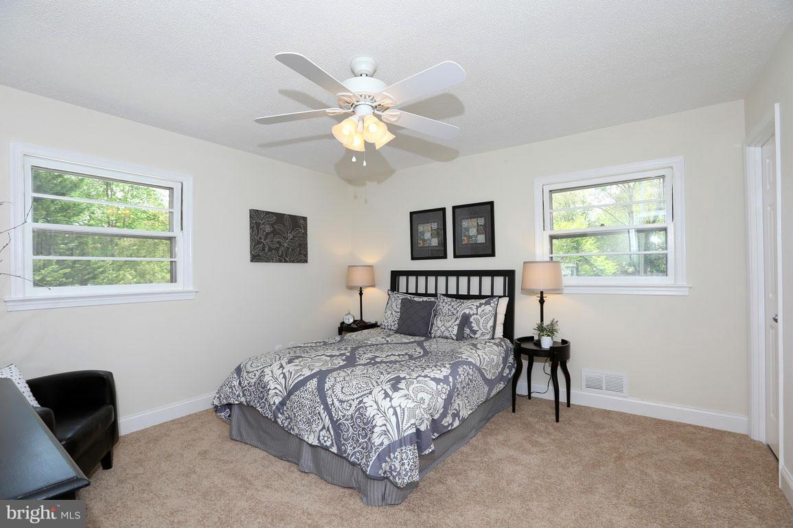 911 Ednor Road Silver Spring, MD 20905 - Photo 21 of 30 Ideal for a good night's sleep