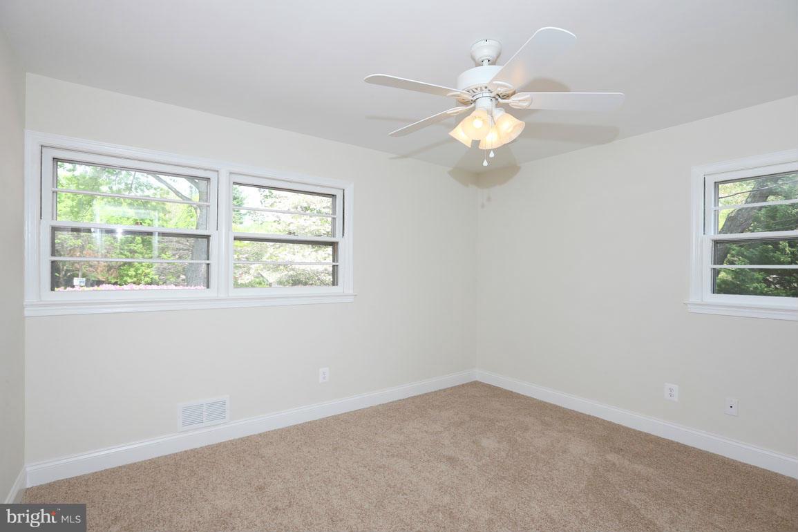 911 Ednor Road Silver Spring, MD 20905 - Photo 23 of 30 Third bedroom