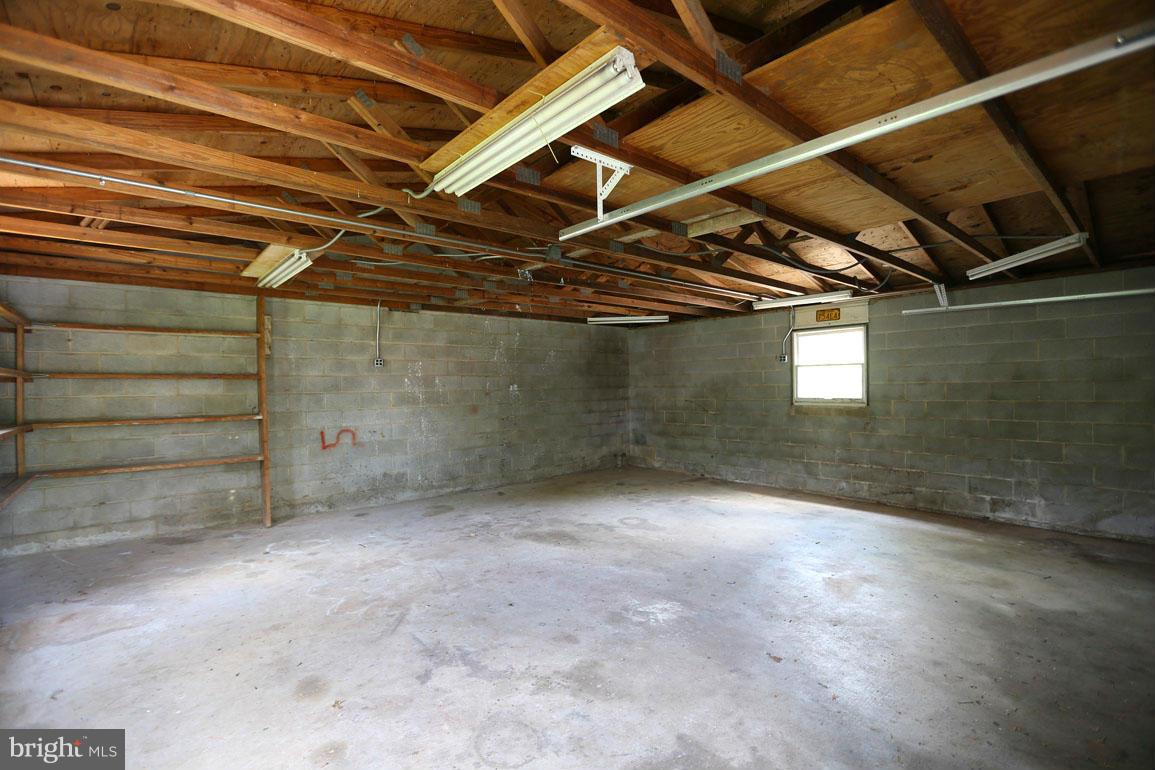 911 Ednor Road Silver Spring, MD 20905 - Photo 4 of 30 Inside the garage