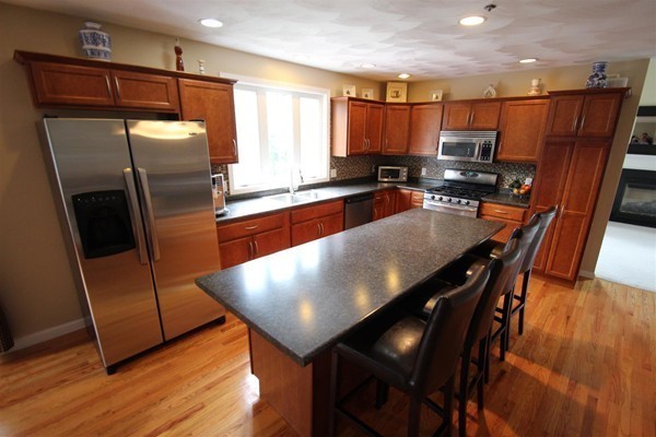 29 Snow Road Haverhill, MA 01832 - Photo 2 of 21 Gallery Image 2