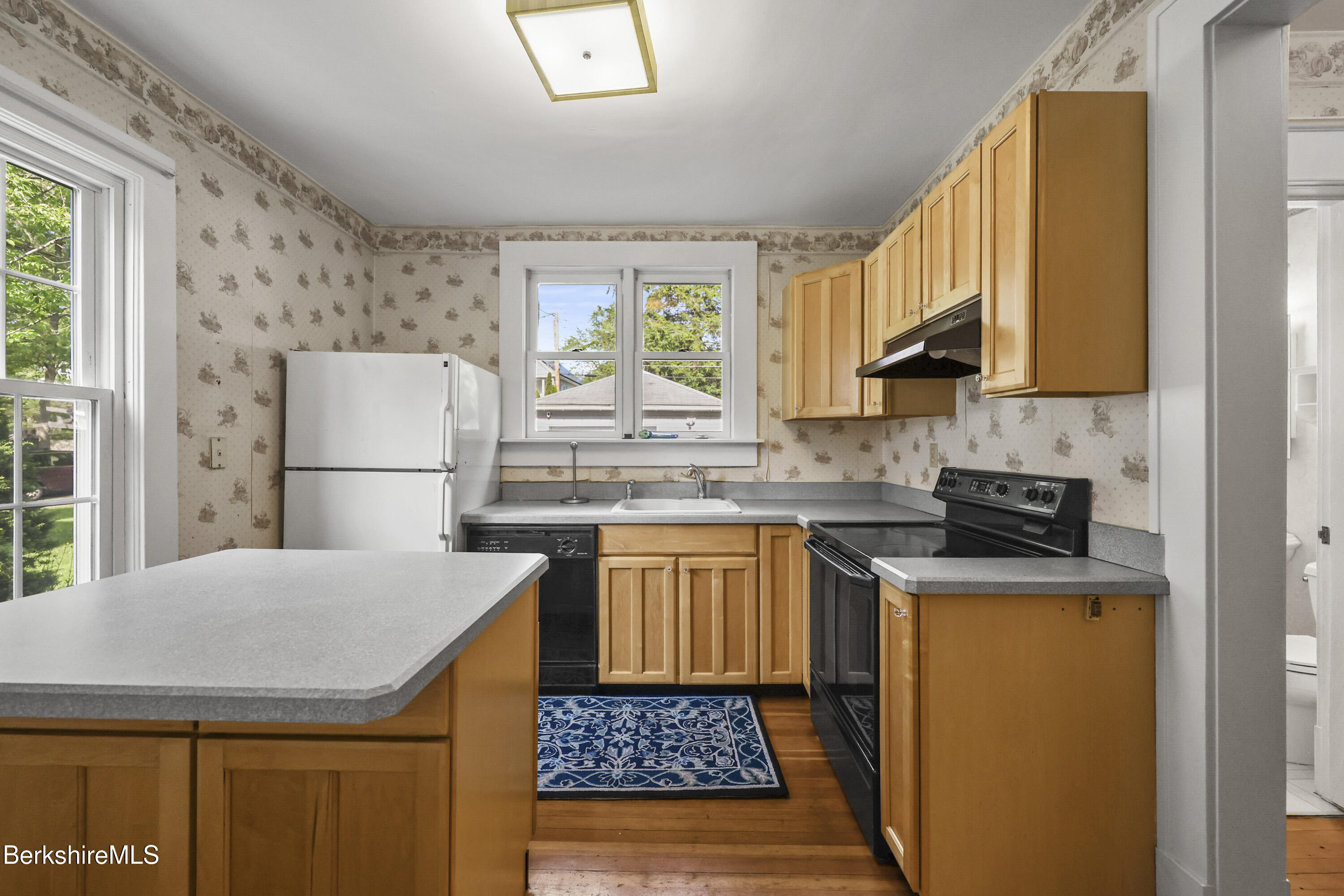 111 Northumberland Road Pittsfield, MA 01201 - Photo 12 of 51 60 Kitchen