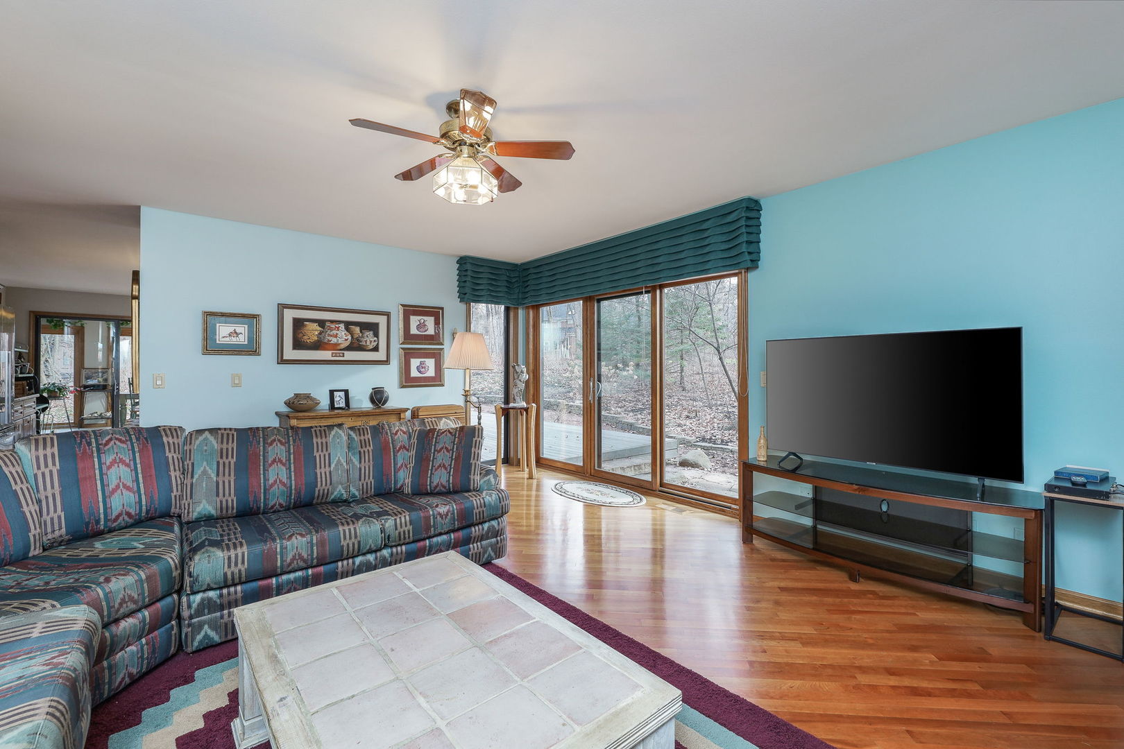 3N284 Klein Road West Chicago, IL 60185 - Photo 14 of 28 Gallery Image 14
