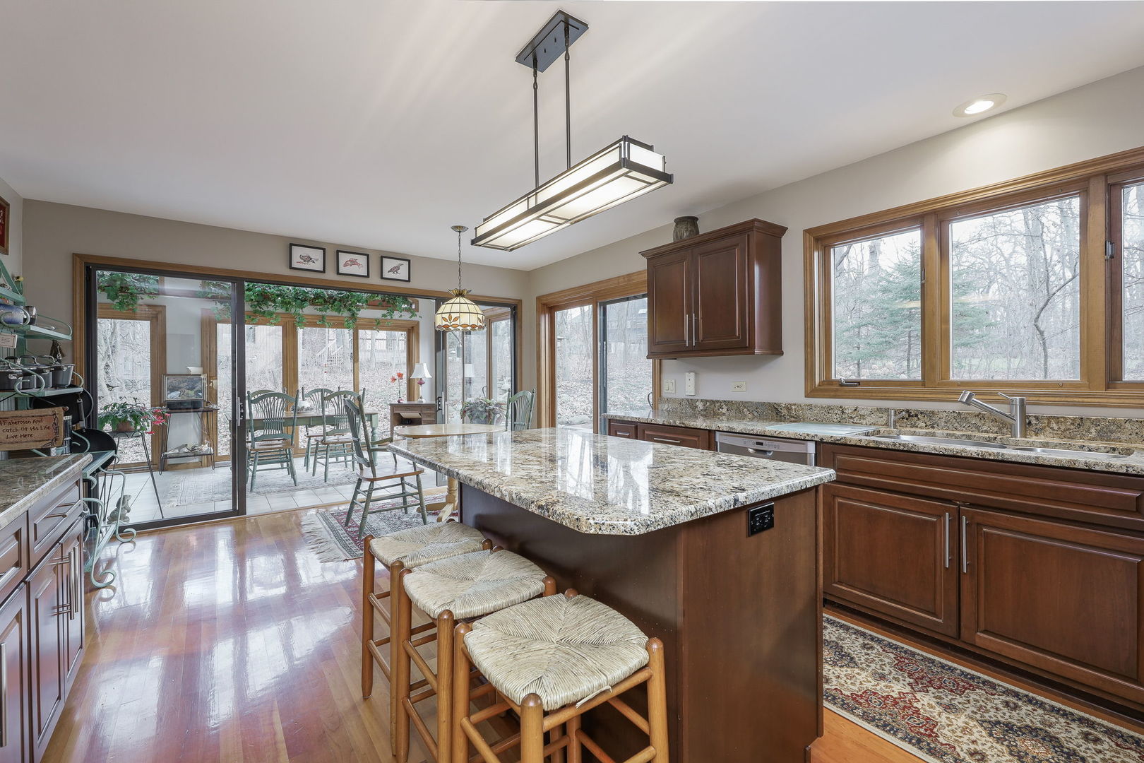 3N284 Klein Road West Chicago, IL 60185 - Photo 7 of 28 Gallery Image 7