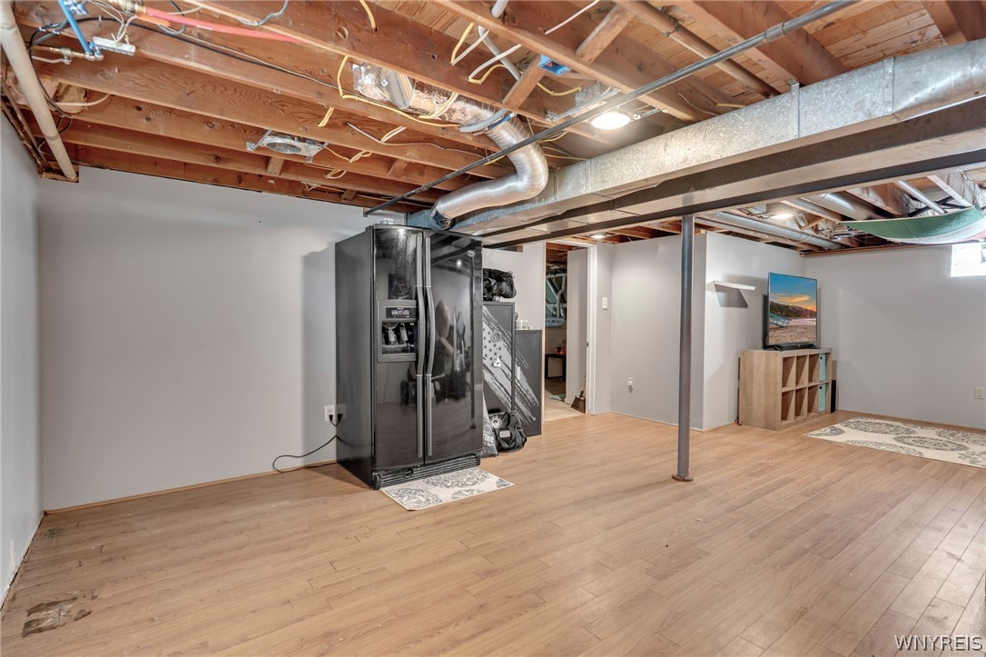 6653 Liebler Road Boston, NY 14025 - Photo 18 of 22 Gallery Image 18