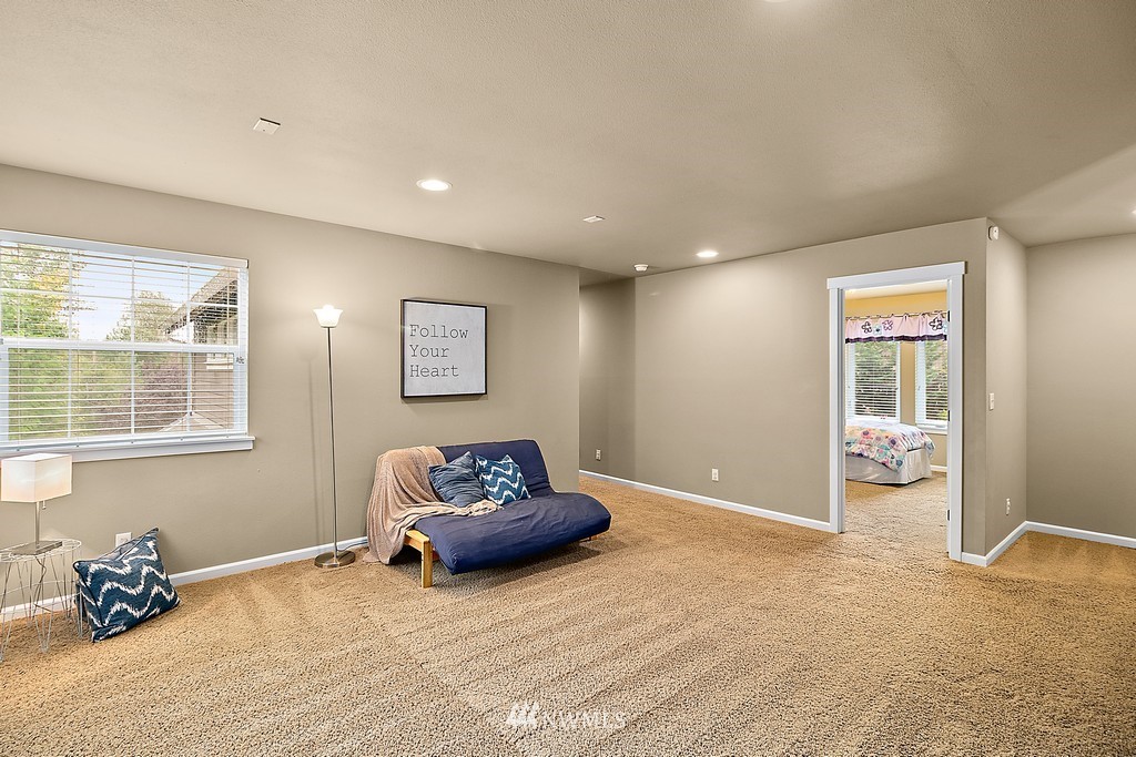 24418 184th Court Southeast Covington, WA 98042 - Photo 17 of 30 Gallery Image 17