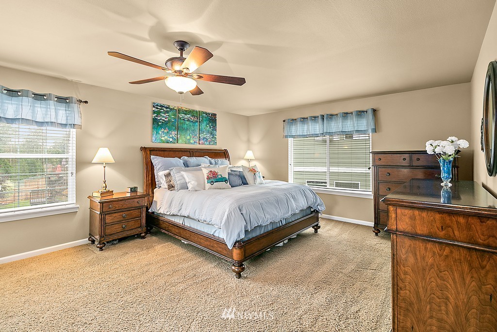 24418 184th Court Southeast Covington, WA 98042 - Photo 19 of 30 Gallery Image 19