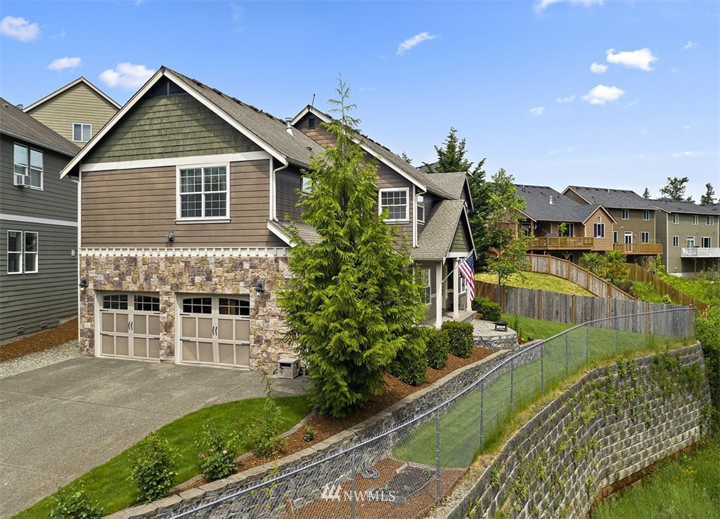 24418 184th Court Southeast Covington, WA 98042 - Photo 3 of 30 Gallery Image 3