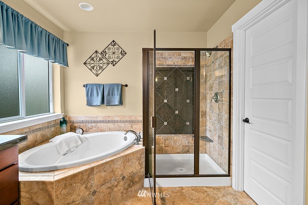 24418 184th Court Southeast Covington, WA 98042 - Photo 23 of 30 Gallery Image 23