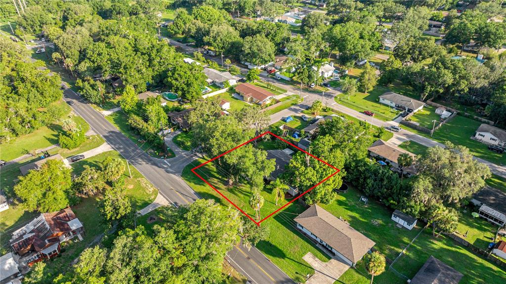 4609 Northeast 7th Street Ocala, FL 34470 - Photo 34 of 36 a view of a yard