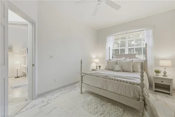 $2,500 | 2150 Aberdeen Lane, Unit 202, Naples, FL 34109