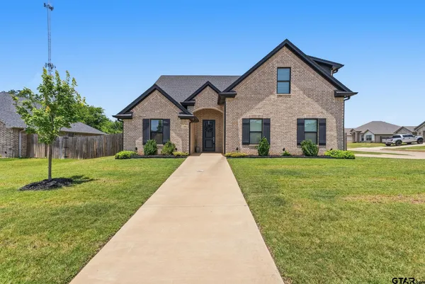 $399,000 | 135 Amanda Avenue, Bullard, TX 75757