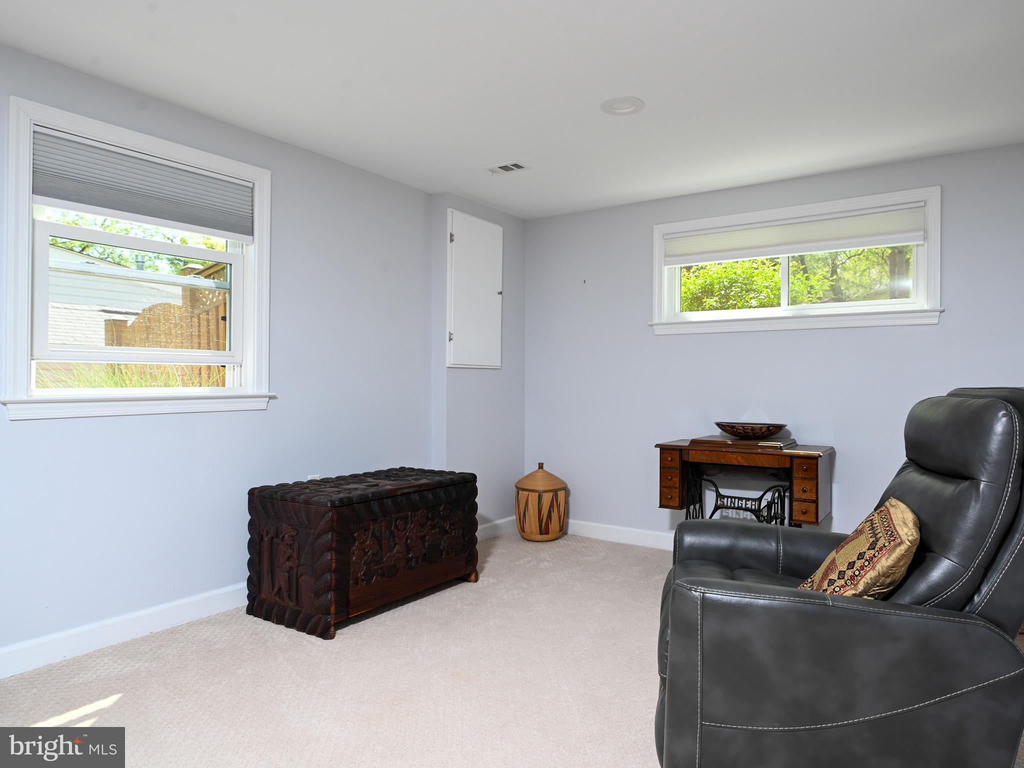 7951 Jansen Drive Springfield, VA 22152 - Photo 24 of 36 a living room with furniture and a window