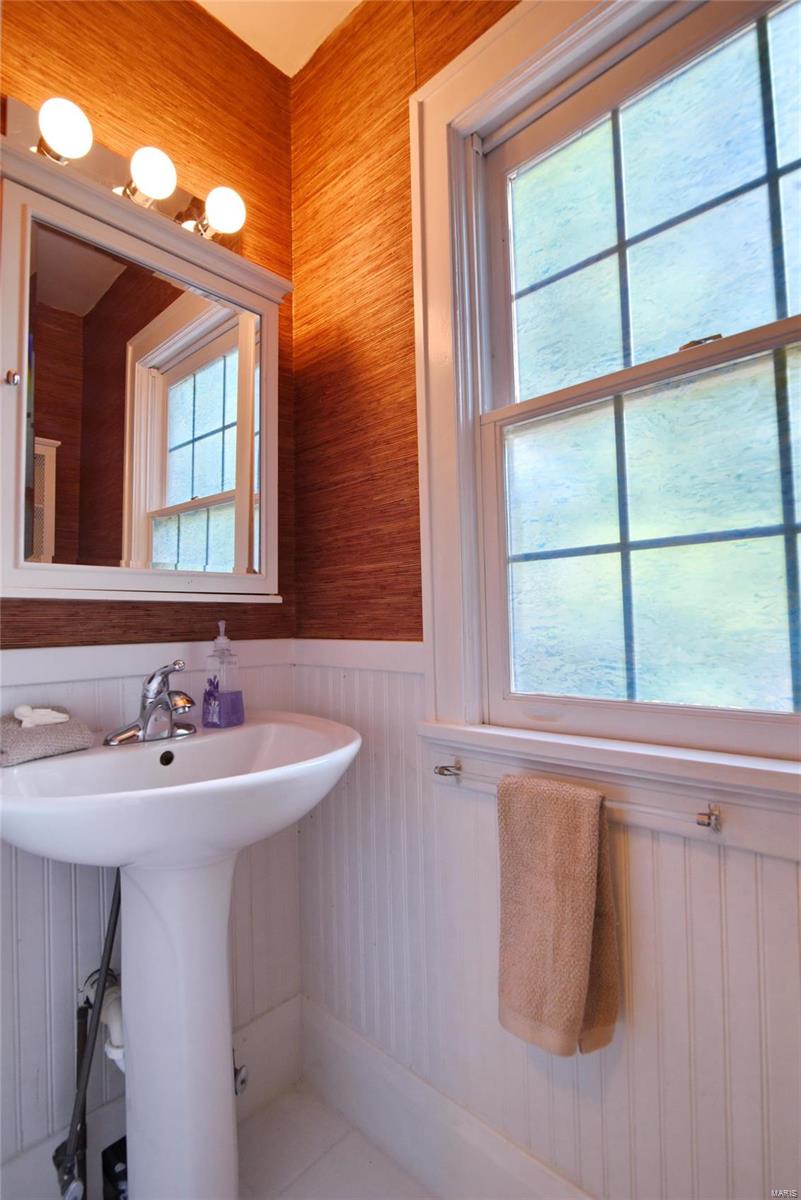 12740 Big Bend Road St. Louis, MO 63122 - Photo 18 of 55