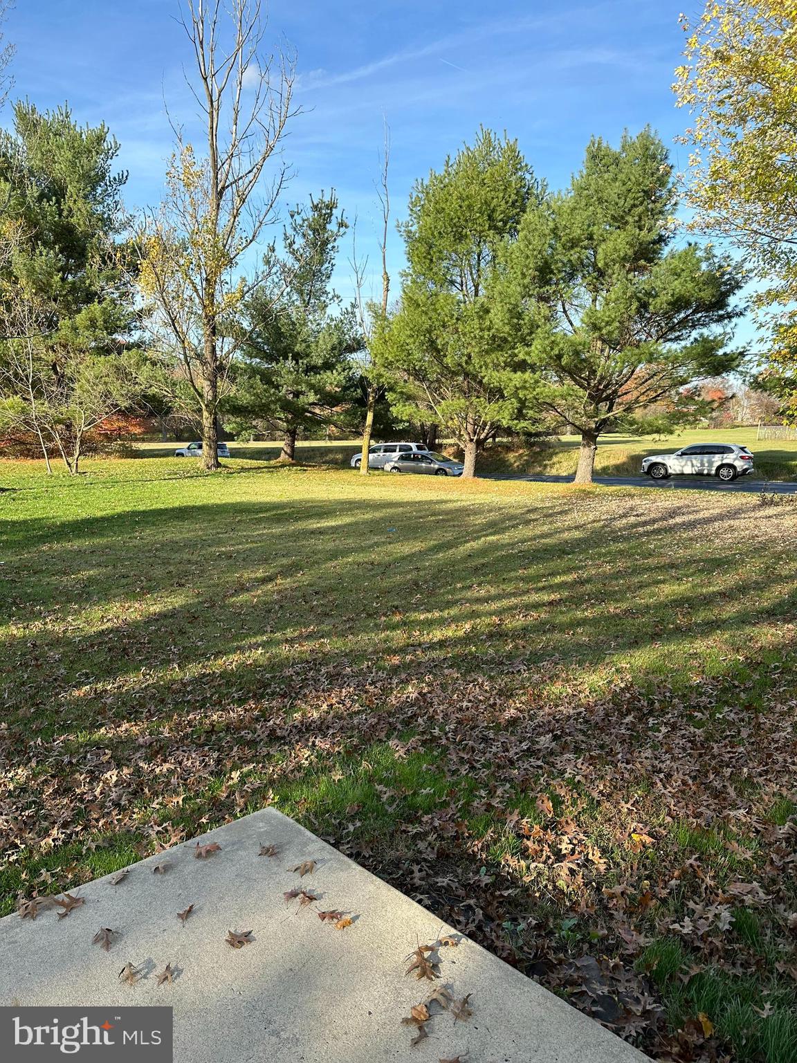 2140 Branch Road Perkasie, PA 18944 - Photo 26 of 27 Side view/yard