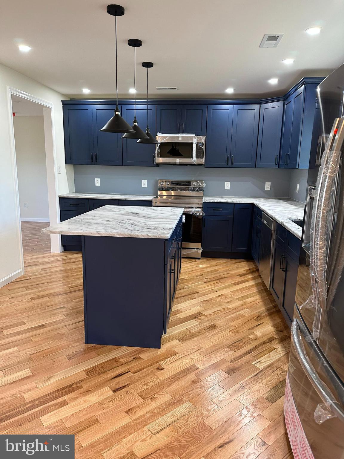 2140 Branch Road Perkasie, PA 18944 - Photo 7 of 27 kitchen Island area