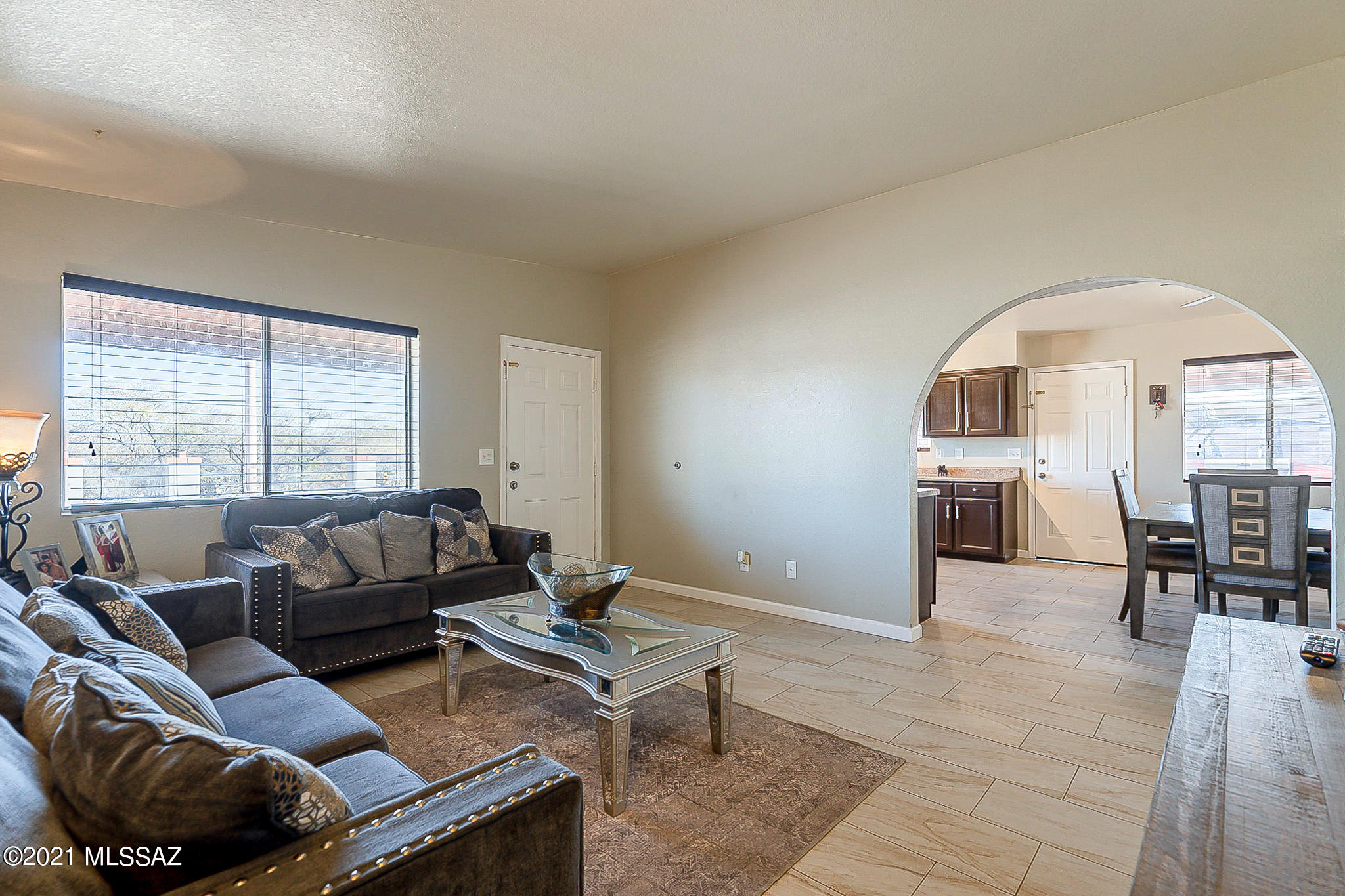 6930 South San Fernando Road Tucson, AZ 85756 - Photo 5 of 26