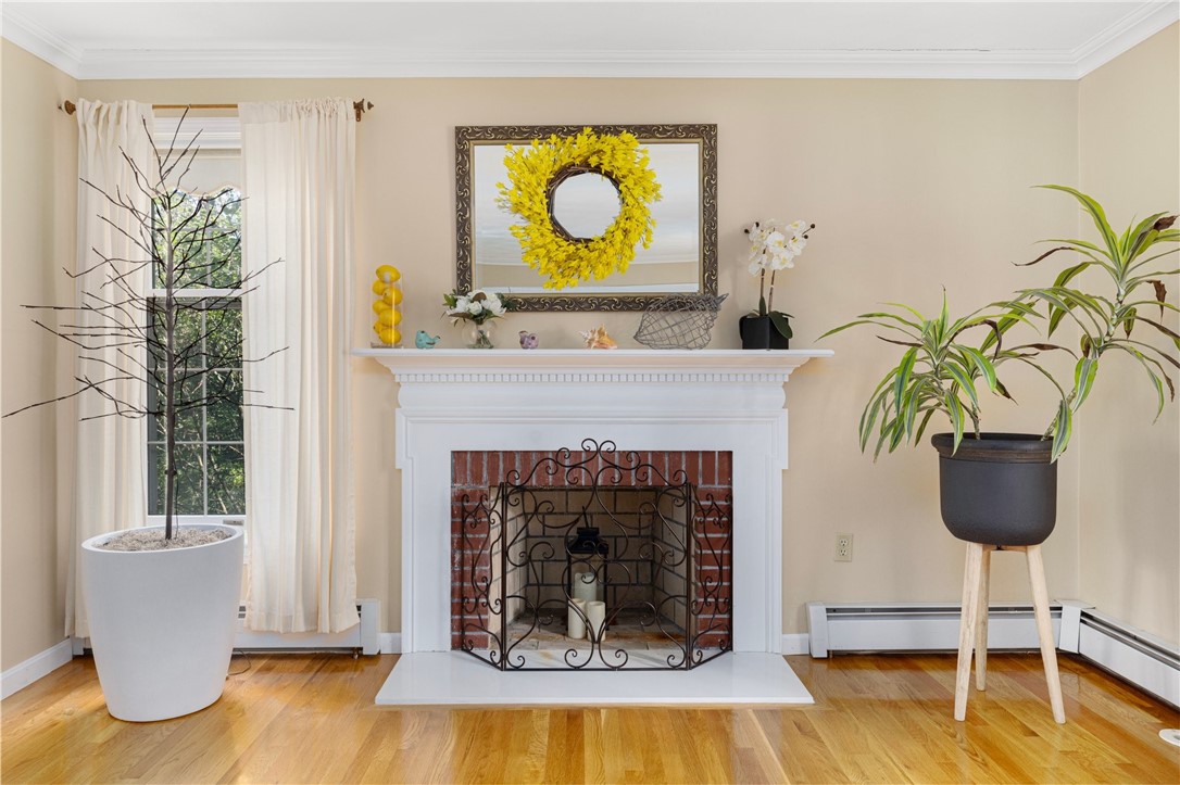 45 Beechwood Drive Cranston, RI 02921 - Photo 13 of 50