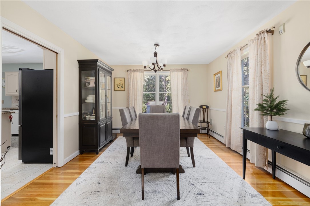 45 Beechwood Drive Cranston, RI 02921 - Photo 14 of 50