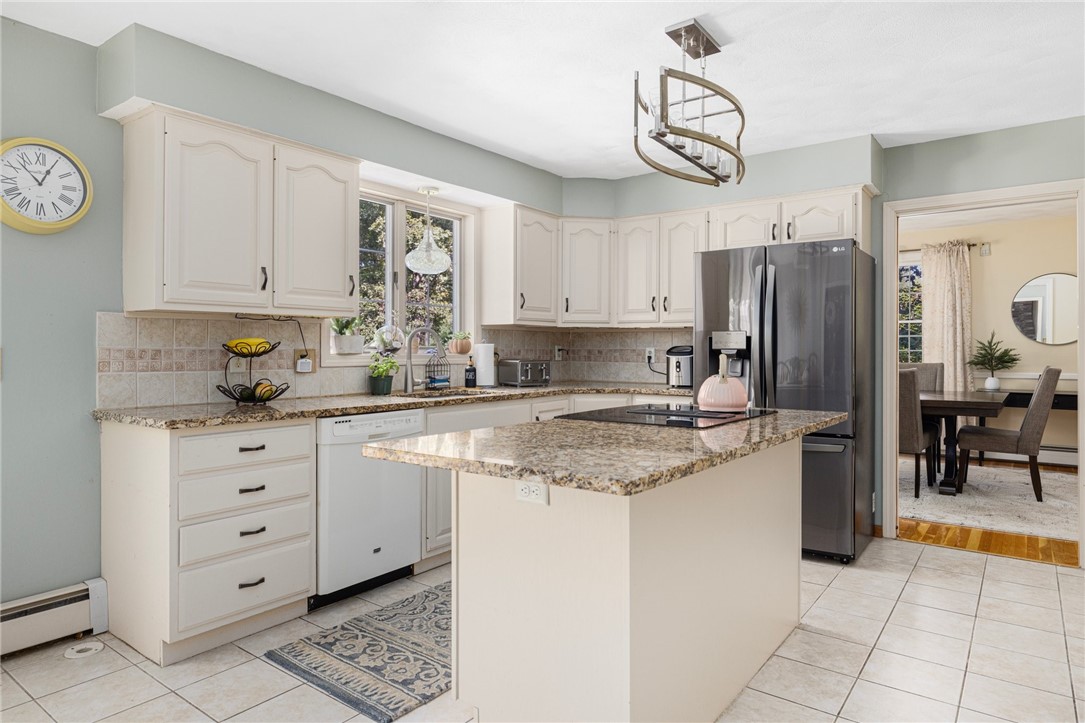 45 Beechwood Drive Cranston, RI 02921 - Photo 18 of 50