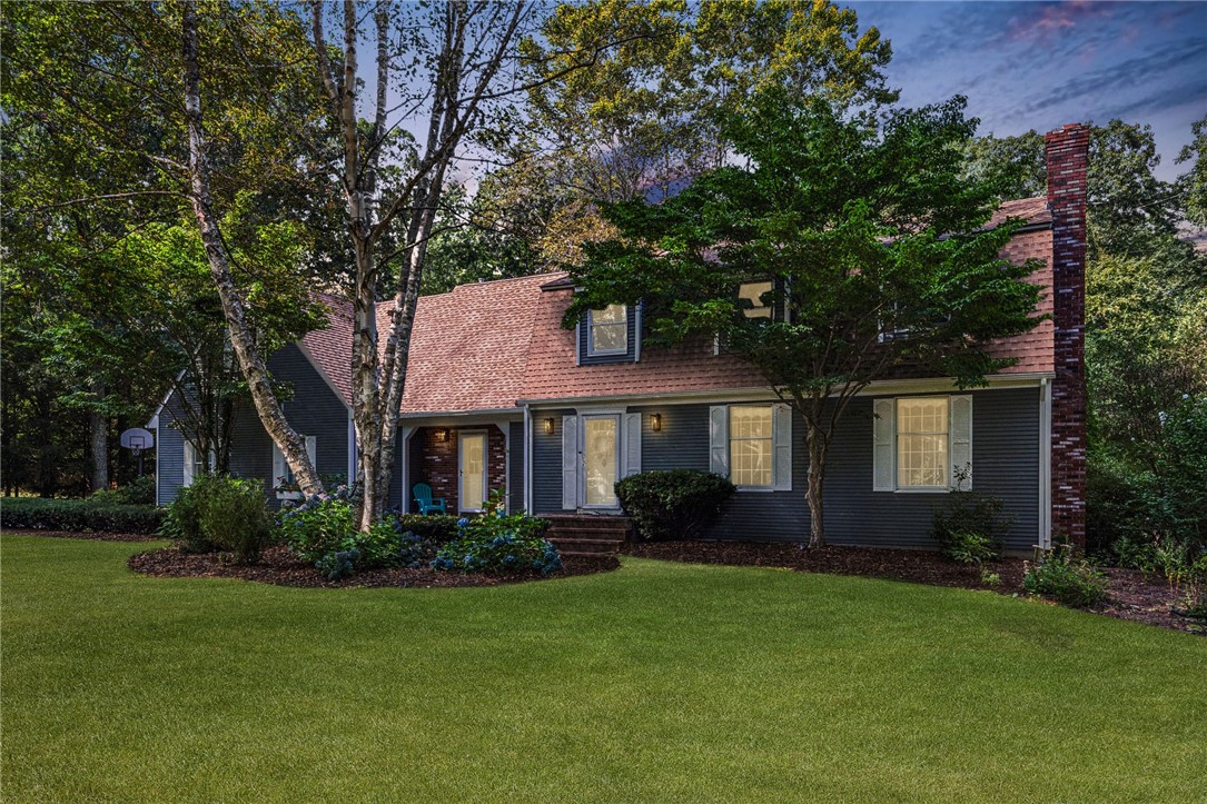 45 Beechwood Drive Cranston, RI 02921 - Photo 2 of 50